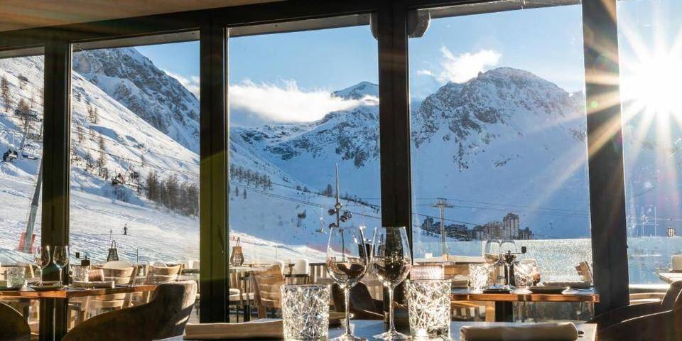 restaurant
