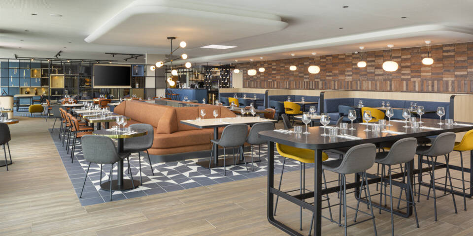 restaurant