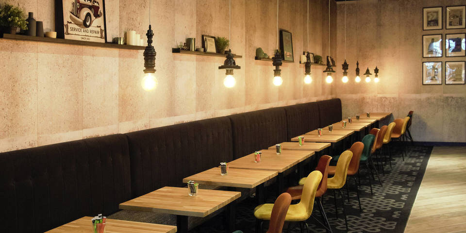 restaurant