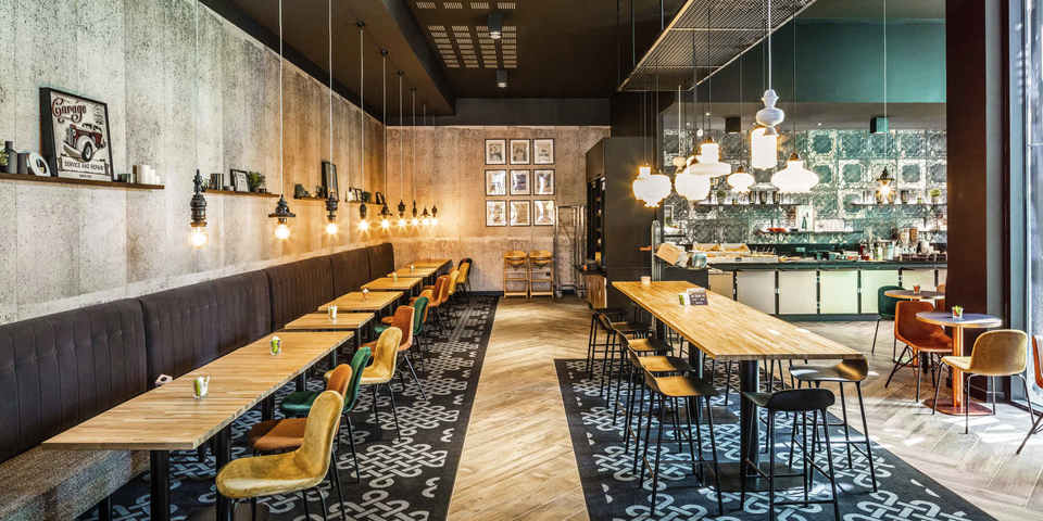 restaurant