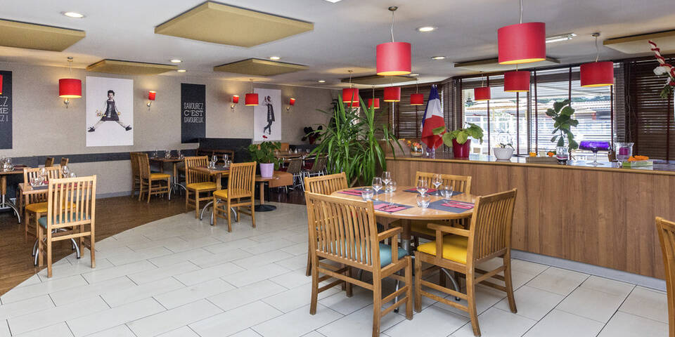 restaurant