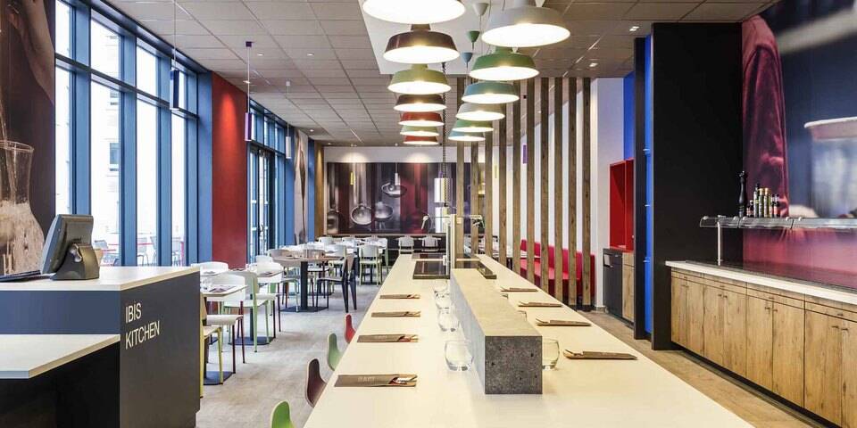 restaurant