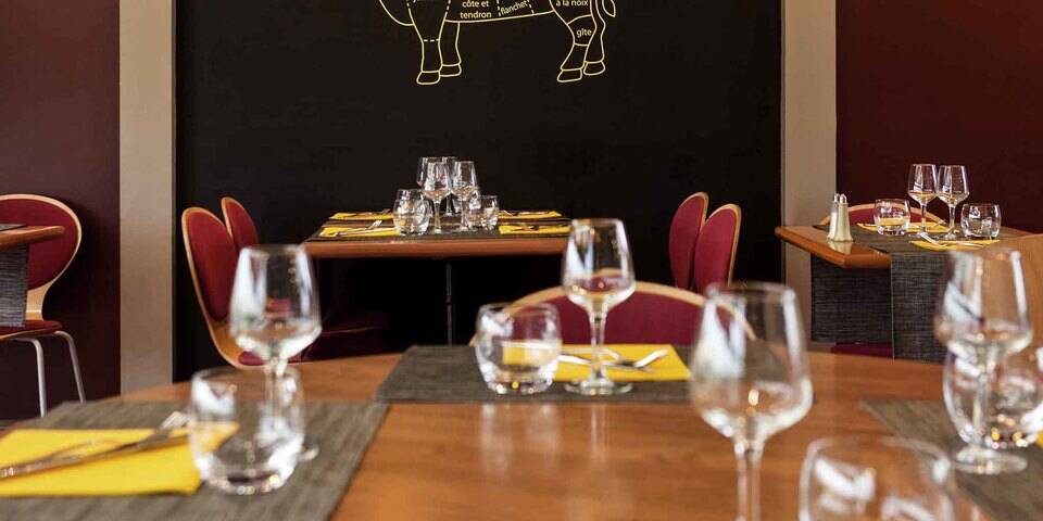 restaurant
