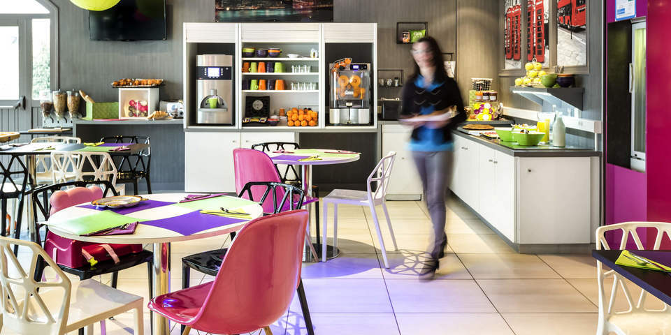 restaurant