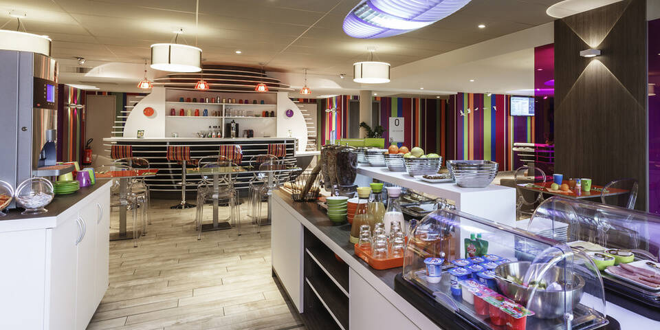 restaurant