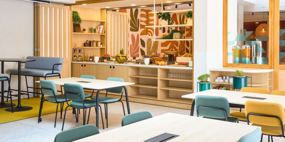 restaurant