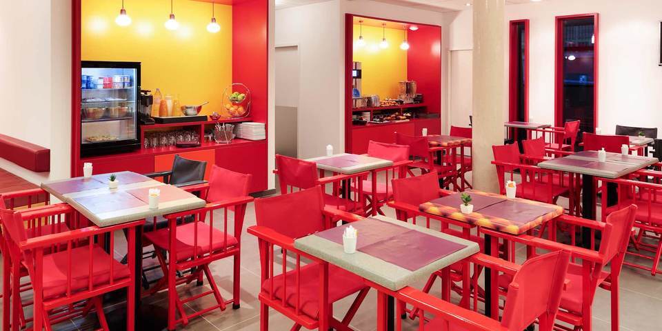 restaurant