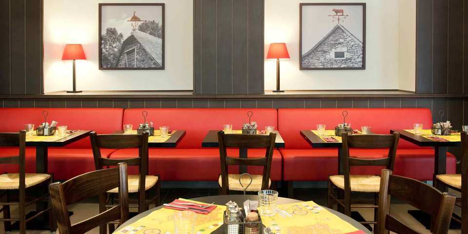 restaurant