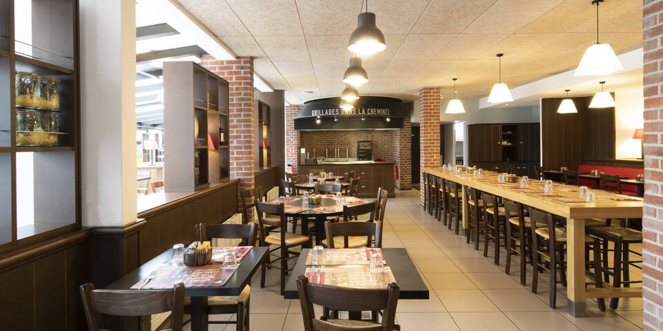 restaurant