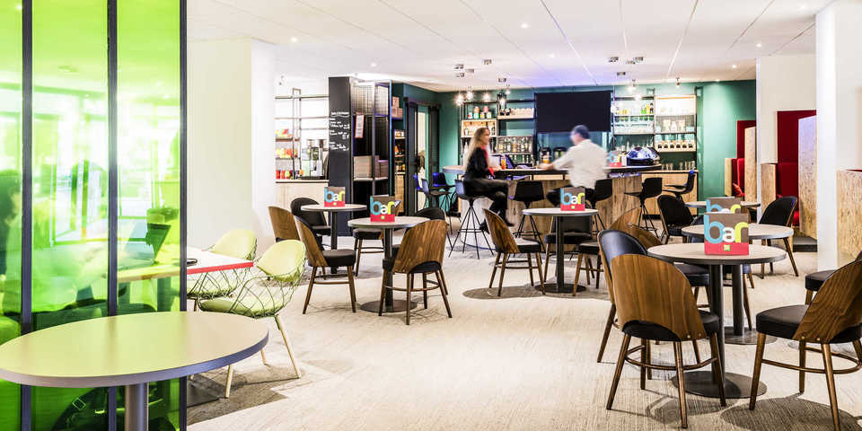 restaurant