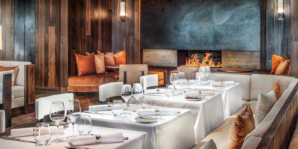 restaurant