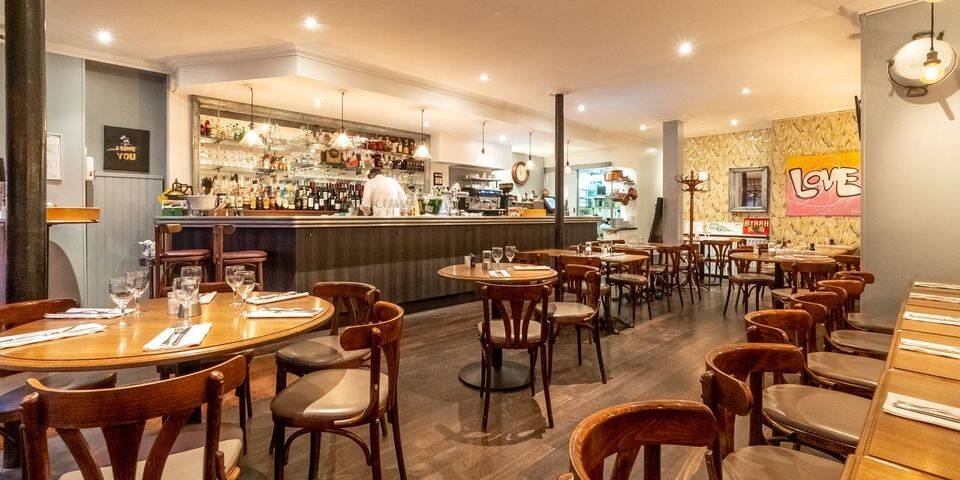 restaurant