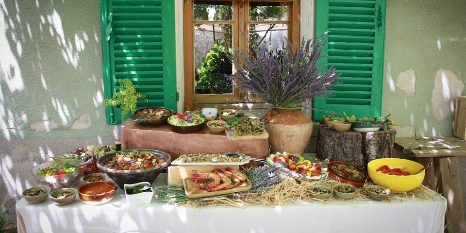restaurant