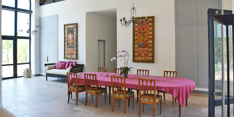 restaurant