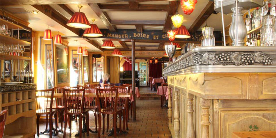 restaurant