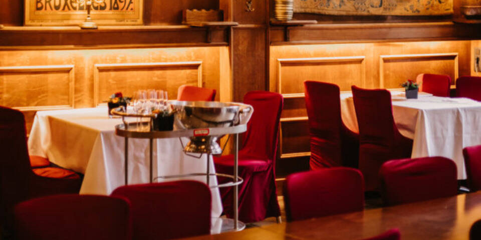 restaurant