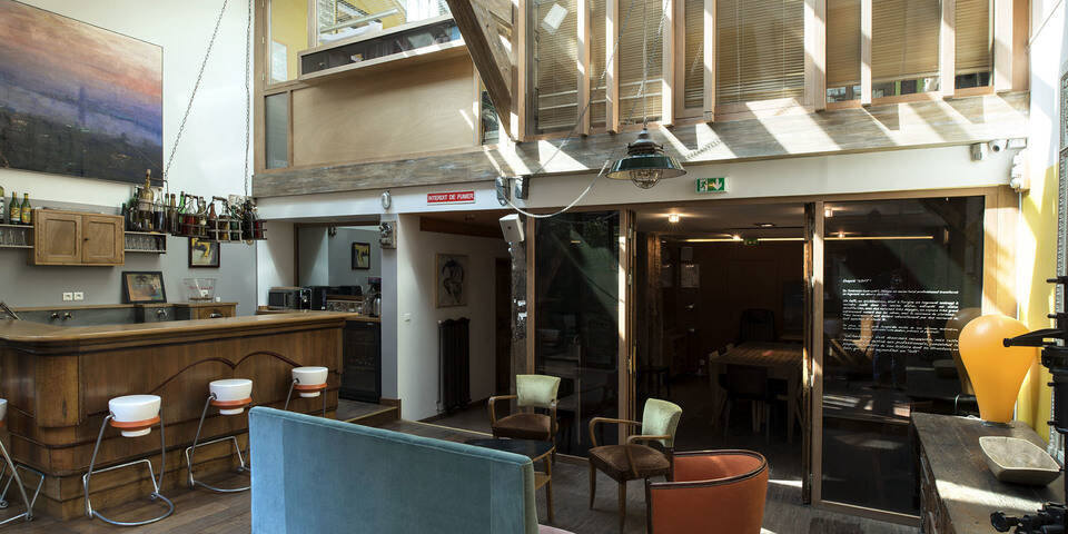 restaurant