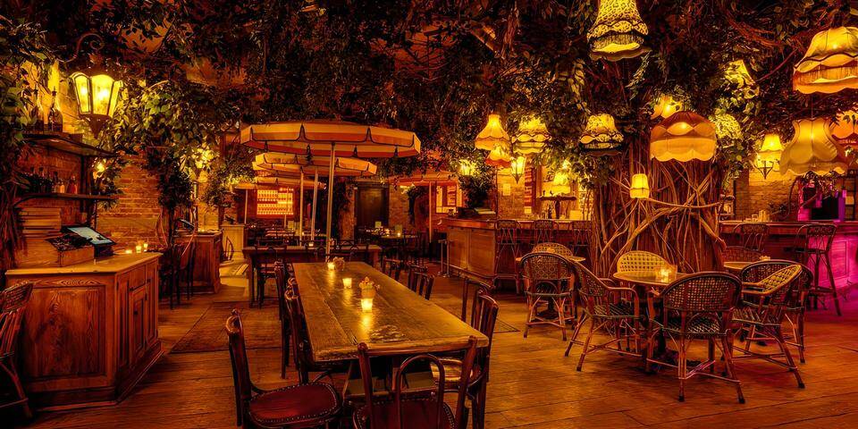 restaurant