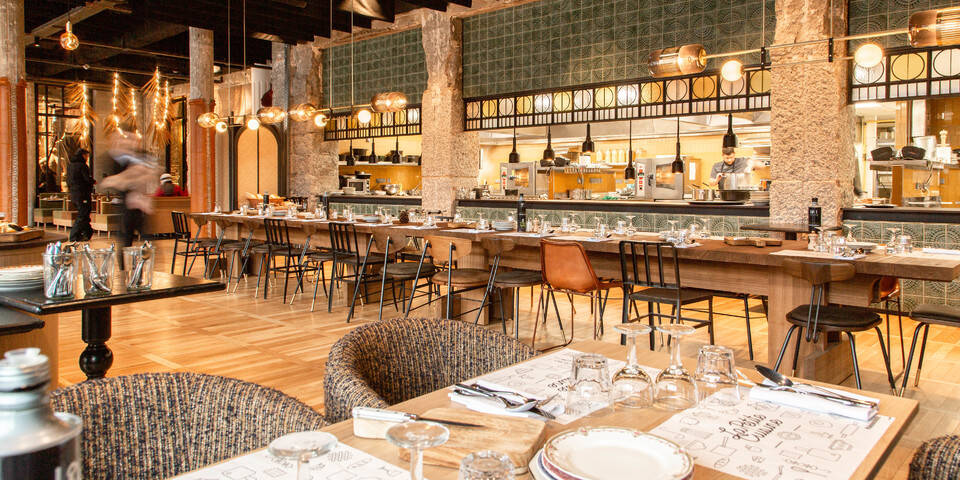 restaurant