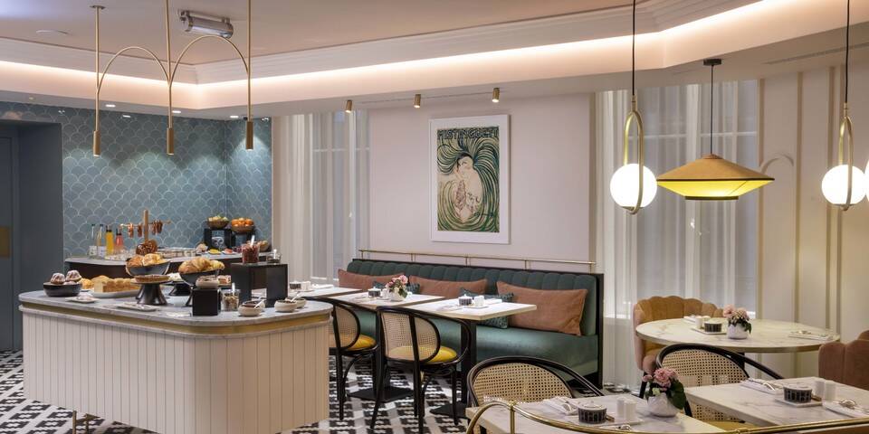 restaurant
