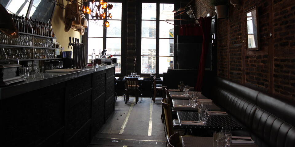 restaurant