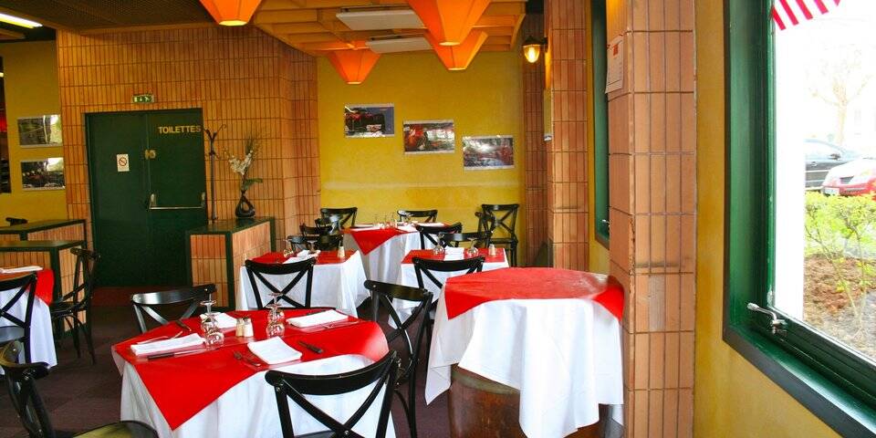 restaurant