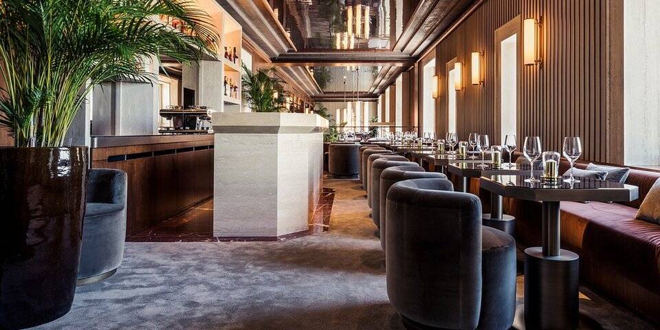 restaurant