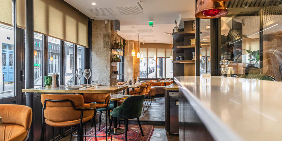 restaurant