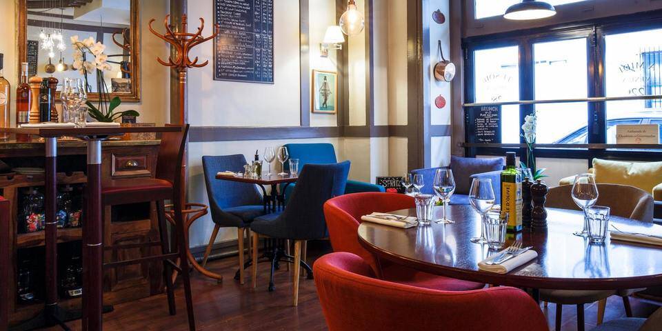 restaurant