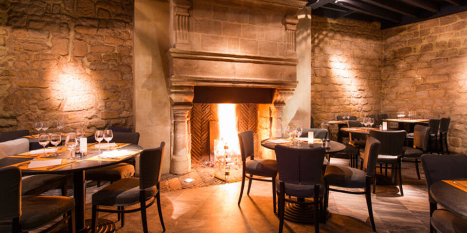 restaurant
