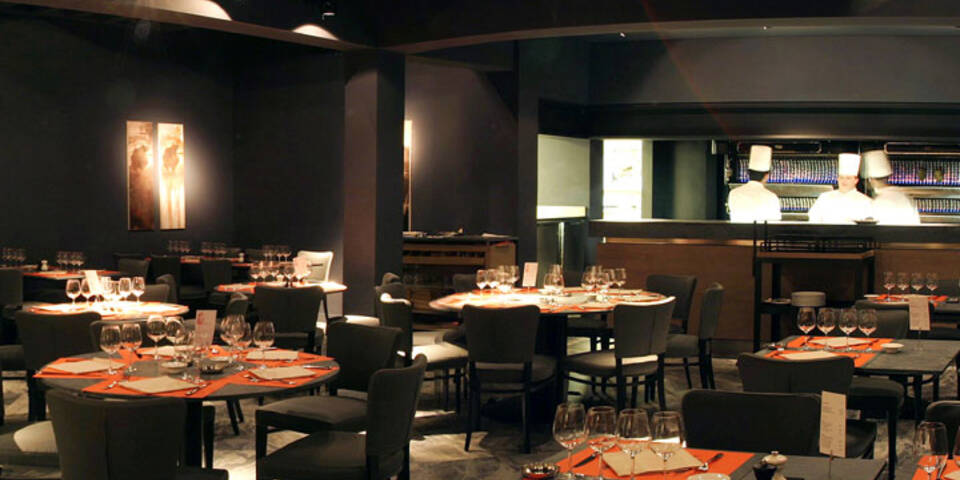restaurant