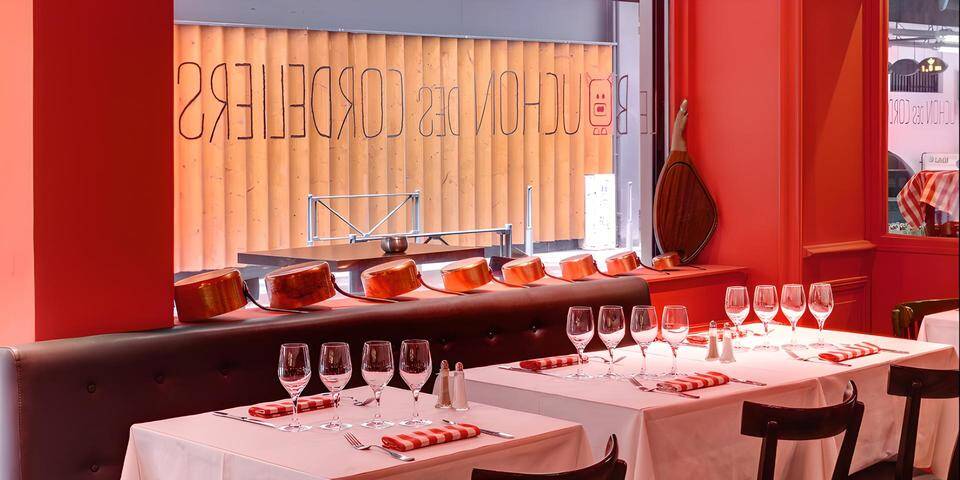 restaurant