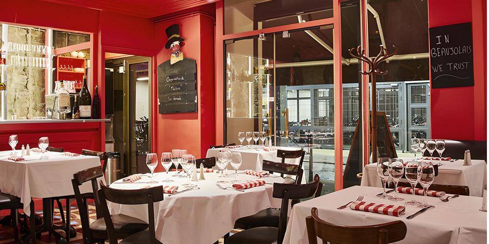 restaurant