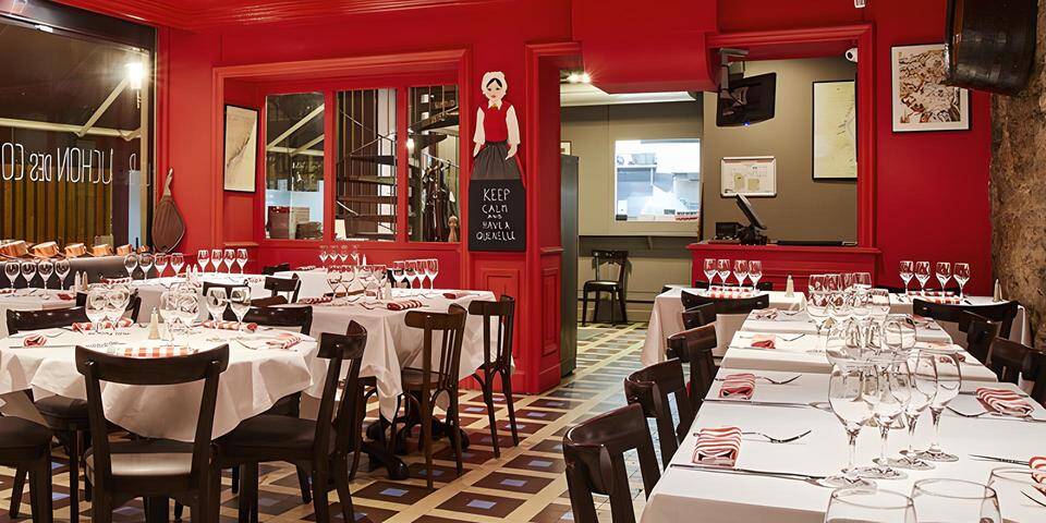 restaurant