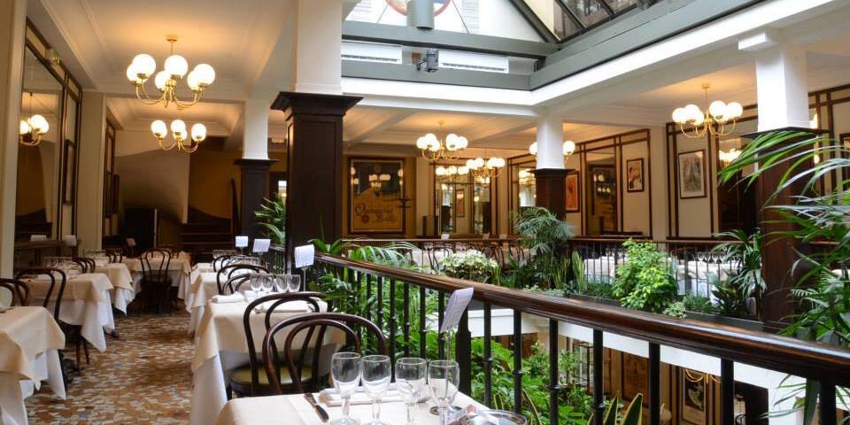 restaurant