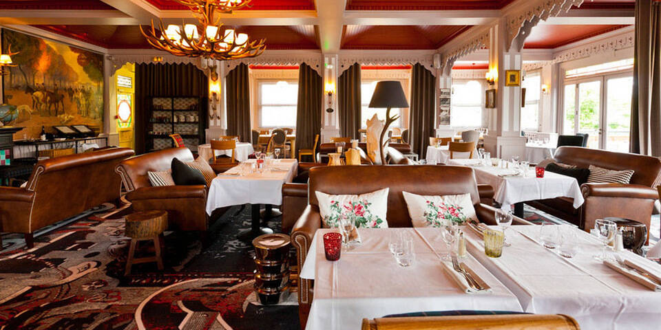 restaurant