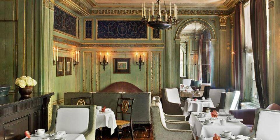 restaurant