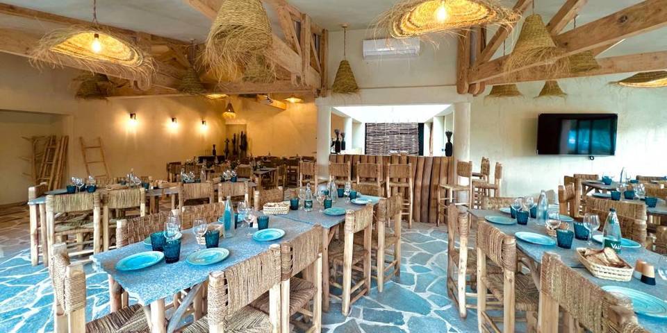 restaurant