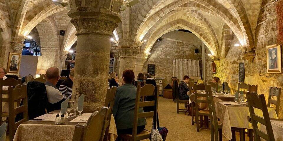 restaurant