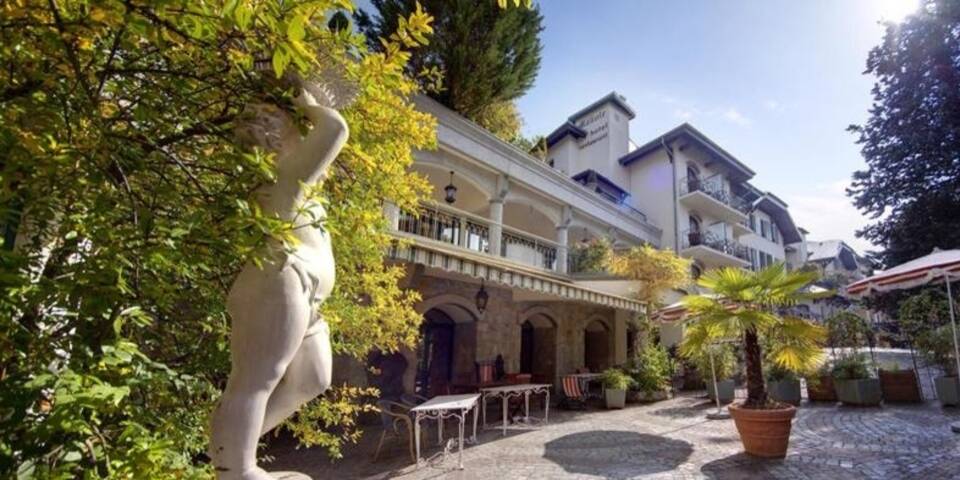 facade