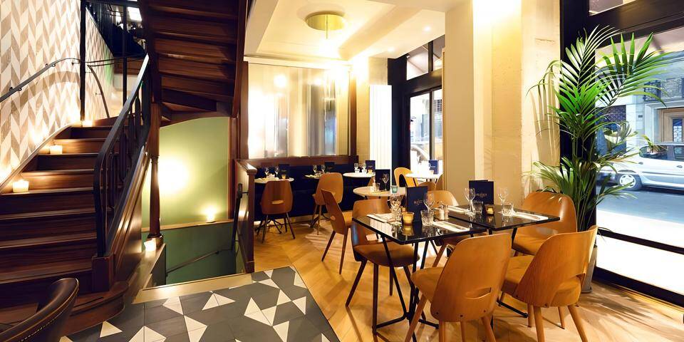 restaurant