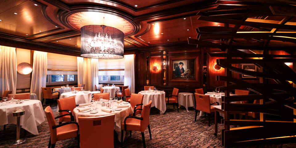 restaurant