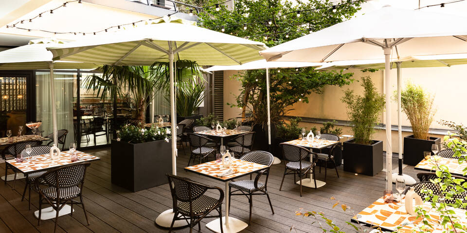 restaurant