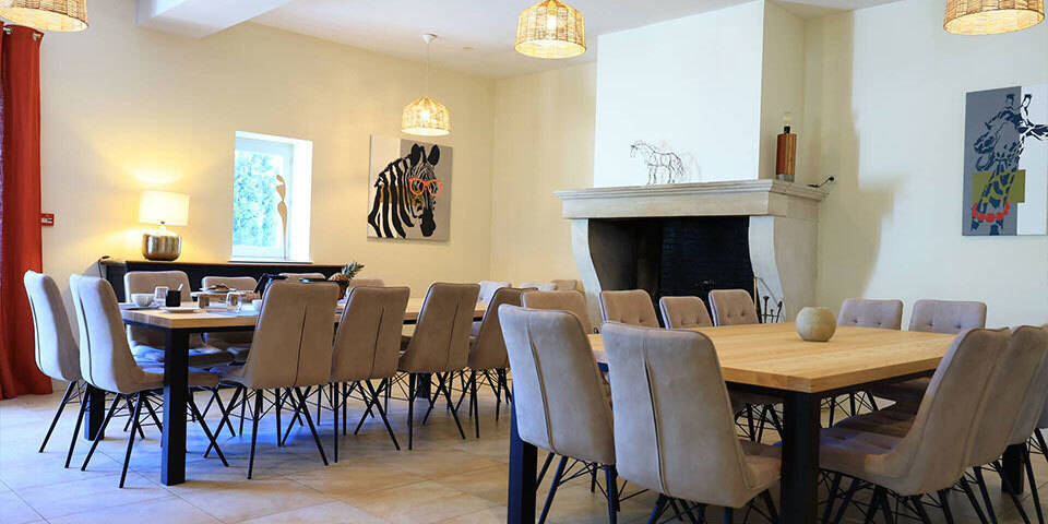 restaurant