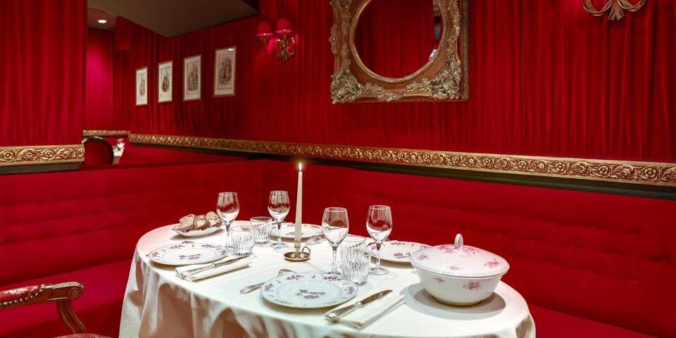 restaurant