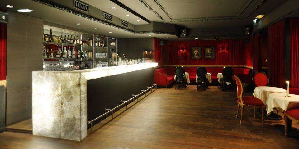 restaurant