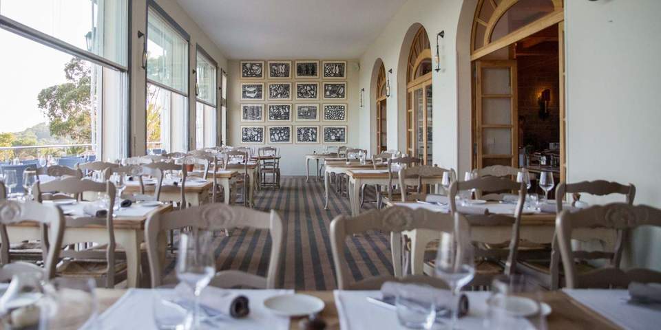restaurant