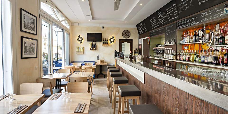 restaurant