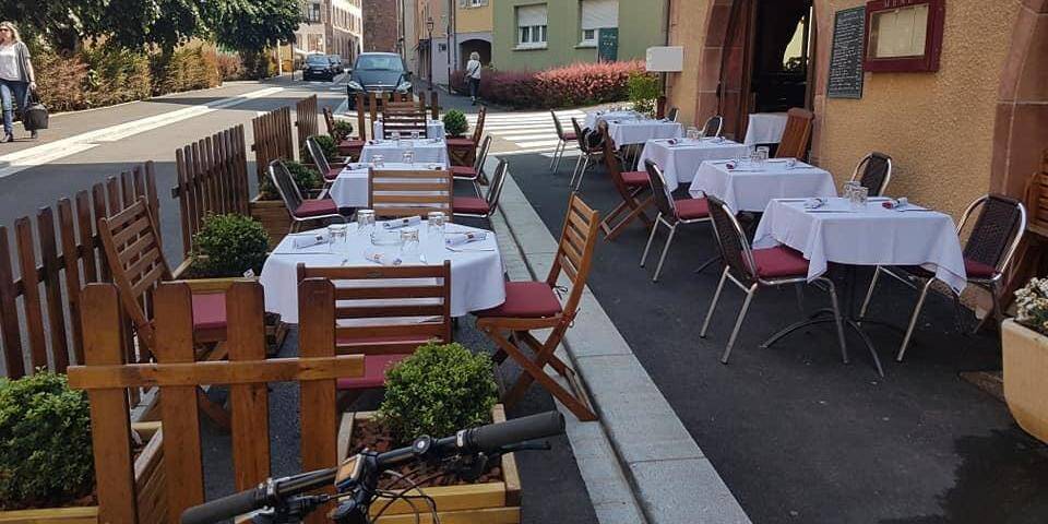 restaurant