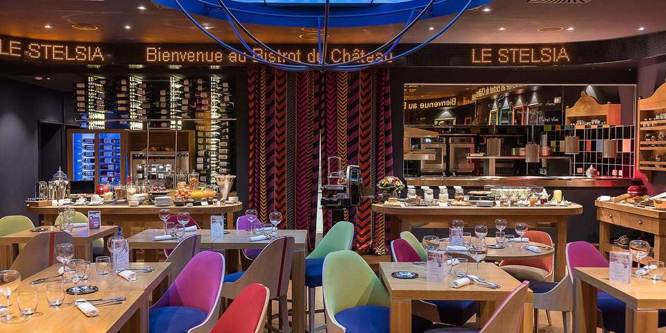 restaurant